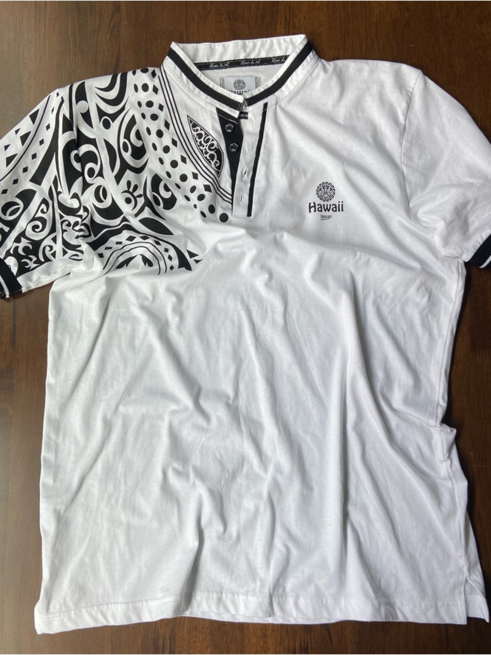 Blanc du Nil Hawaii Design Men L White Tribal Polynesian Cotton Polo Resort